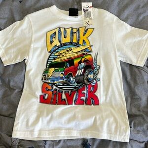 BNWT Quicksilver shirt in size 4T – has imperfection